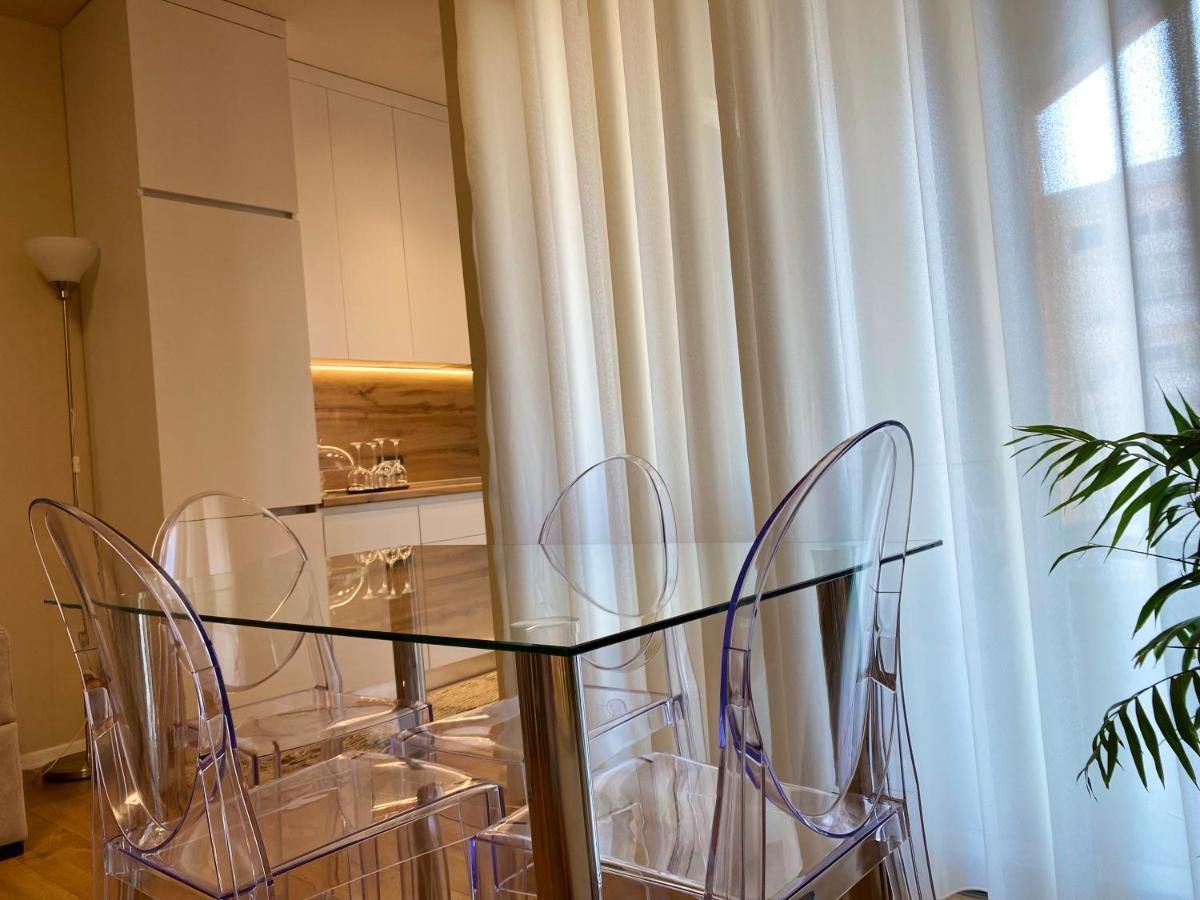 Nemis Apartments In The Centre Of Tirana Four Free Parking Exteriör bild