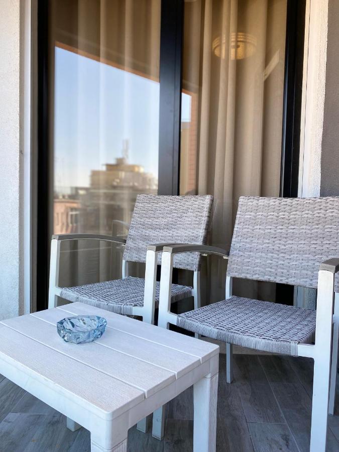 Nemis Apartments In The Centre Of Tirana Four Free Parking Exteriör bild