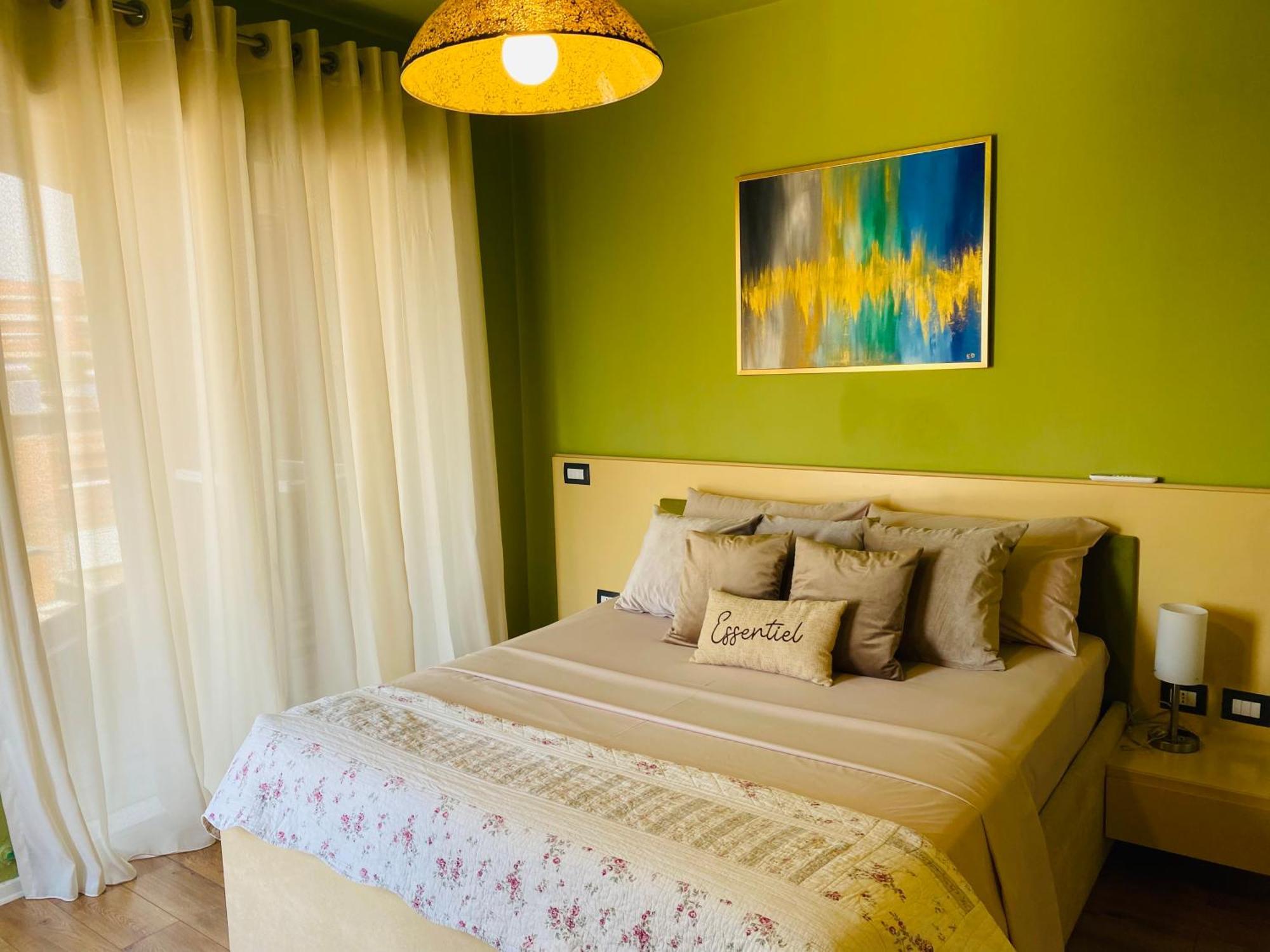 Nemis Apartments In The Centre Of Tirana Four Free Parking Exteriör bild